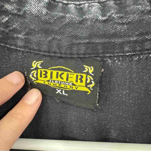 Biker Clothing Company Black Acid Wash Sleeveless Shirt - Picture 4 of 6